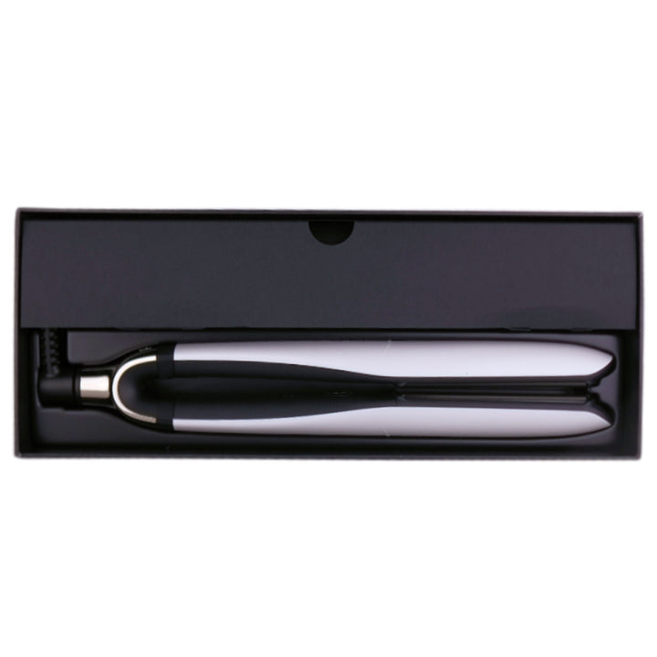 ghd Platinum+ in white is the world's first SMART straightener that predicts your hair's needs to create healthy hair styling in one stroke. Plus NOW, it comes with a massive 3 YEAR'S manufacturer's guarantee!