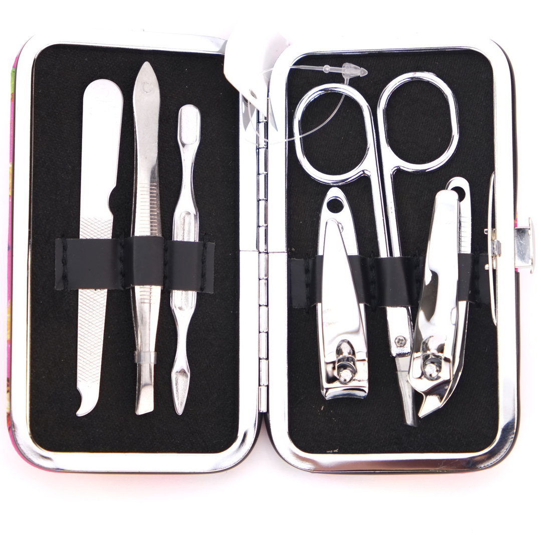 6 Piece Manicure Set with Floral Design