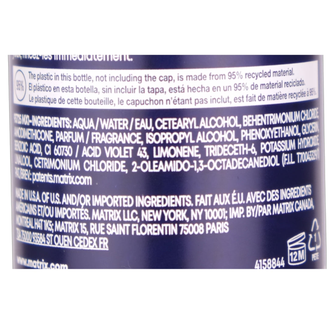 Matrix Brass Off Blue Conditioner in a 300ml bottle is a Neutralizing Conditioner for Lightened Brunette Hair.