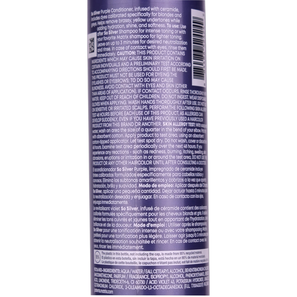 Matrix So Silver Purple Conditioner in a 300ml bottle is a premium hydrating conditioner that helps lock in neutralization for light blonde, platinum and grey hair.
