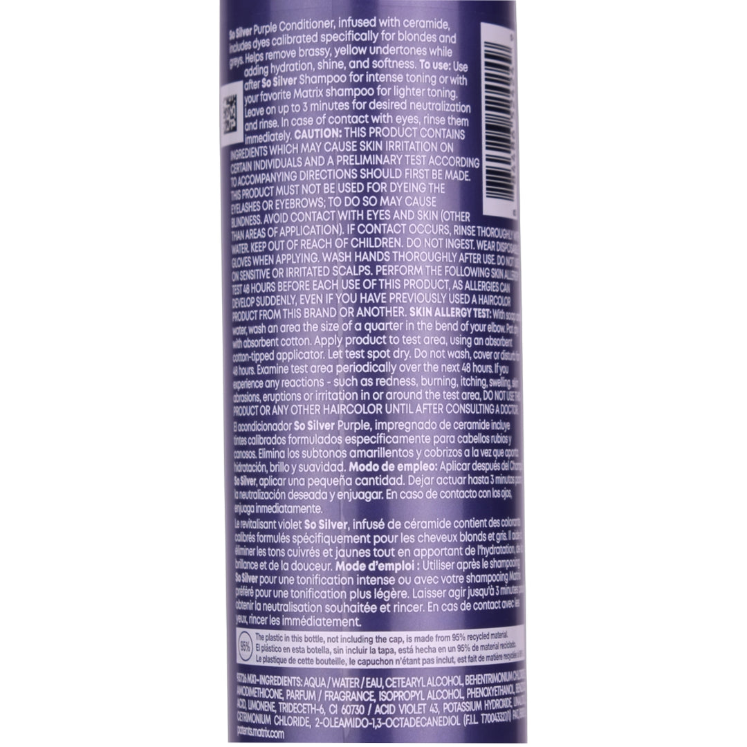 Matrix So Silver Purple Conditioner in a 300ml bottle is a premium hydrating conditioner that helps lock in neutralization for light blonde, platinum and grey hair.