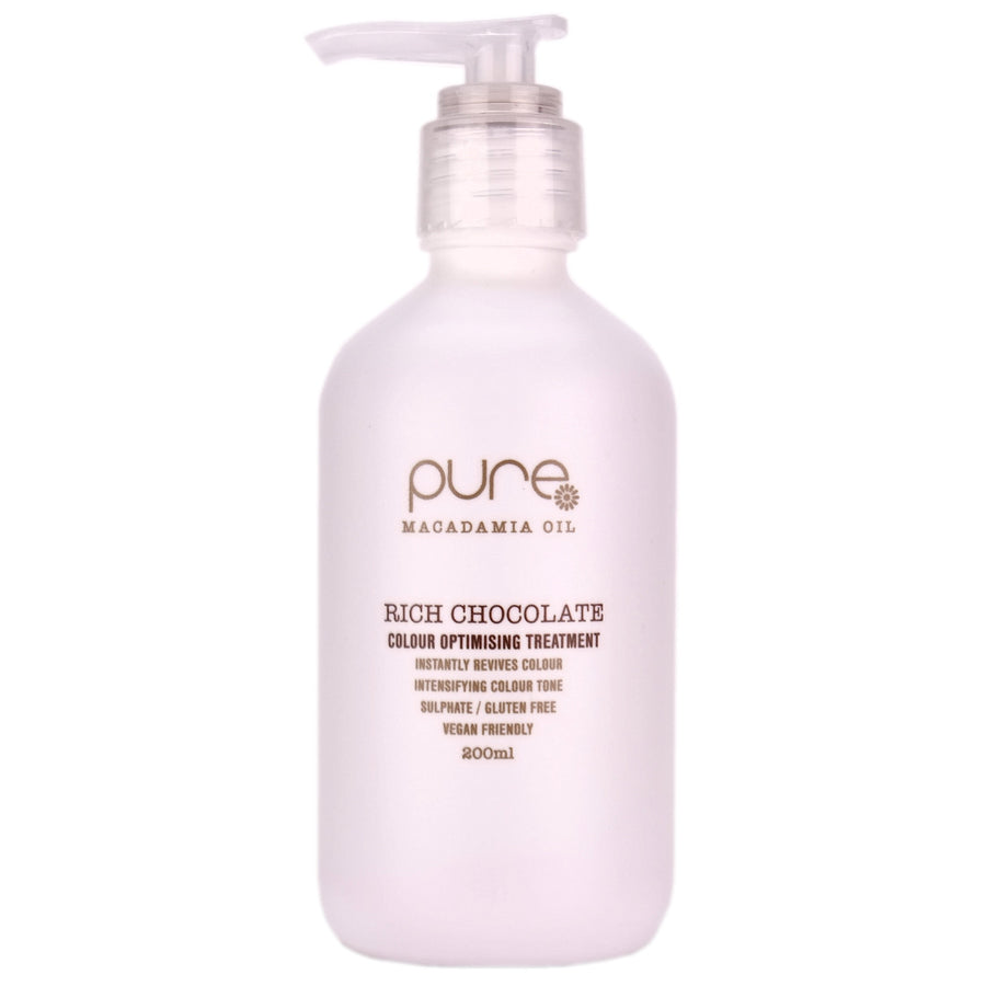 Pure Rich Chocolate Colour Optimising Treatment is an Instant hair colour and nourishing treatment that adds warmer brown pigments to achieve a more warm brown tone.
