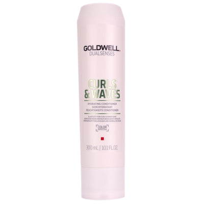 Goldwell Dualsenses Curls & Waves Hydrating Conditioner has a light weight formula that instanly hydrates, detangles and softens without adding weight