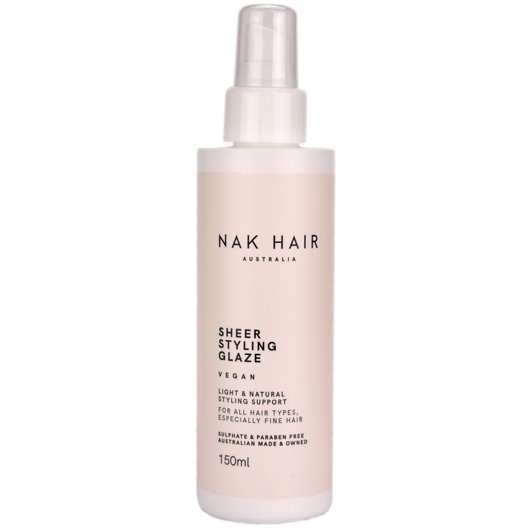 Nak Hair Sheer Styling Glaze helps to provide light and natural support leaving hair with pearlescent shine.