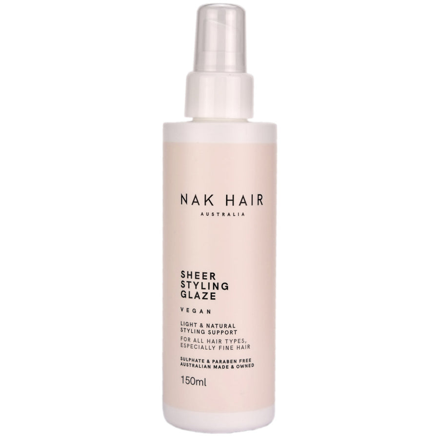 Nak Hair Sheer Styling Glaze helps to provide light and natural support leaving hair with pearlescent shine.