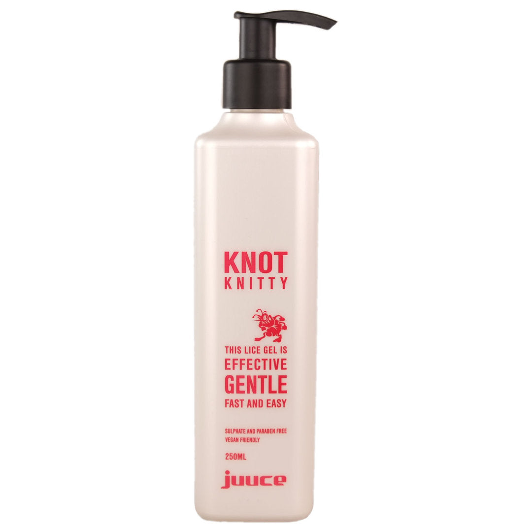 Juuce Knot Knitty Lice Gel helps to act quickly in fighting nits in the hair. Use in combination with Juuce Knot Knitty Lice Spray to help detangle the hair for easy combing.